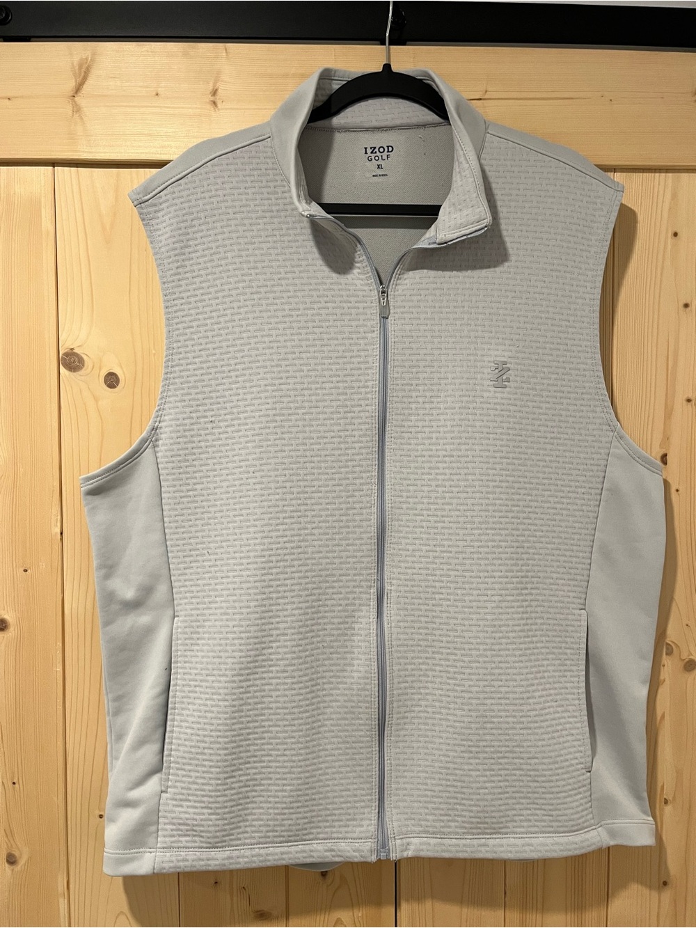 Izod Light Gray Quilted Full-Zip Men's Vest XL ⛳️